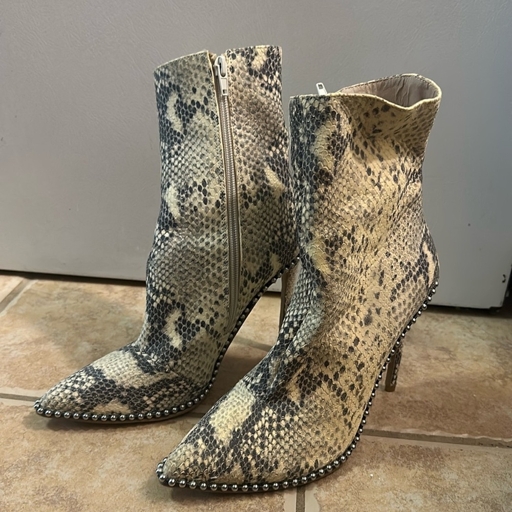 Steven madden boot heels animal print